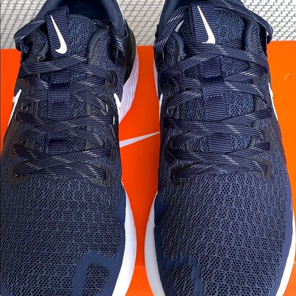 NIKE LEGEND REACT 2 midnight navy/pure platinum - Picture 9 of 16